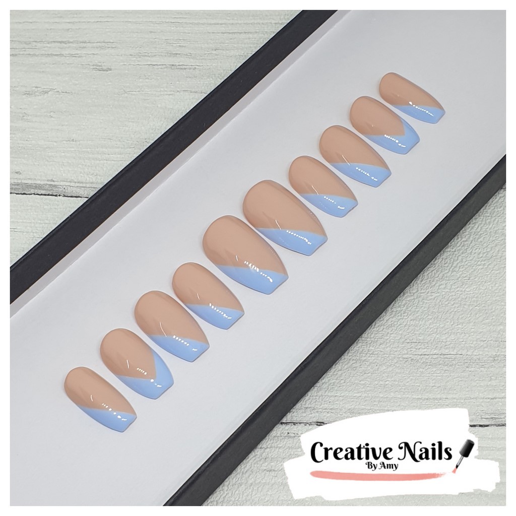 Light Blue Striped French V Tip Press On False Nails | Creative Nails
